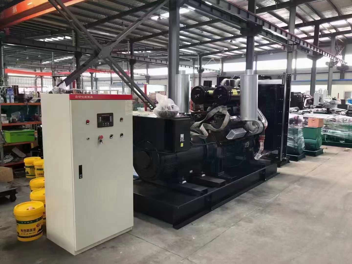 寒亭柴油发电机运行时的噪音和振动水平如何？